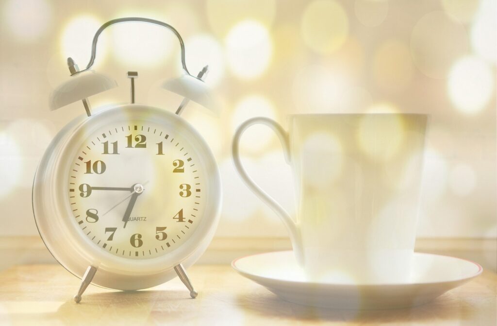 ワセリンを使った香水の持続時間を延ばす方法は？