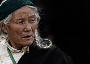 脂性肌に合う香水で匂いを強くなる方法は？